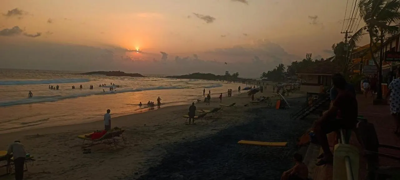 Tippys Beach Resort Kovalam 0*,