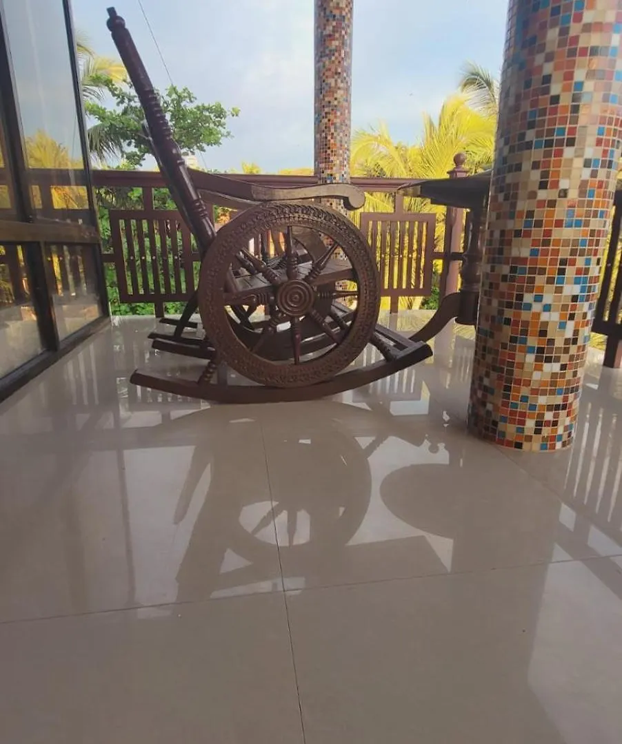 Tippys Beach Resort Kovalam